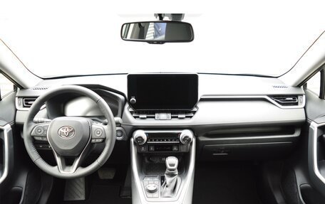 Toyota RAV4, 2023 год, 5 550 000 рублей, 15 фотография