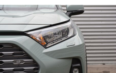 Toyota RAV4, 2023 год, 5 550 000 рублей, 9 фотография