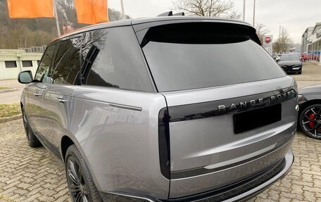 Land Rover Range Rover IV рестайлинг, 2023 год, 29 100 000 рублей, 2 фотография