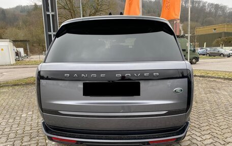 Land Rover Range Rover IV рестайлинг, 2023 год, 29 100 000 рублей, 3 фотография
