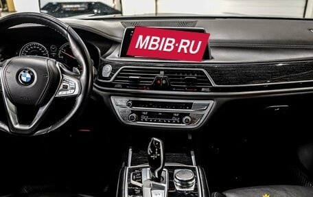 BMW 7 серия, 2019 год, 6 299 000 рублей, 17 фотография