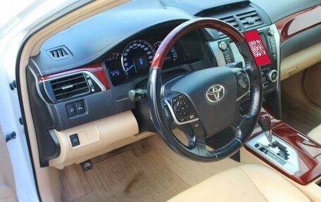 Toyota Camry, 2012 год, 1 899 000 рублей, 17 фотография
