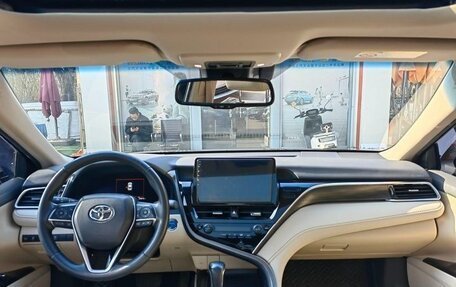 Toyota Camry, 2020 год, 3 290 000 рублей, 2 фотография