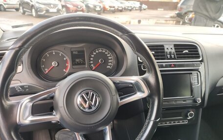 Volkswagen Polo VI (EU Market), 2017 год, 14 фотография