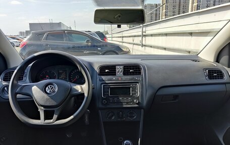 Volkswagen Polo VI (EU Market), 2016 год, 1 075 000 рублей, 8 фотография