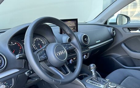 Audi A3, 2019 год, 2 199 000 рублей, 11 фотография