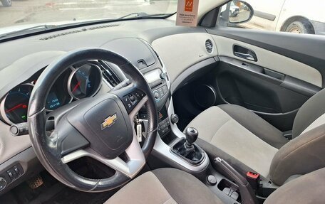 Chevrolet Cruze II, 2014 год, 725 000 рублей, 7 фотография