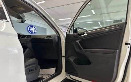 Volkswagen Tiguan II, 2019 год, 2 200 000 рублей, 19 фотография