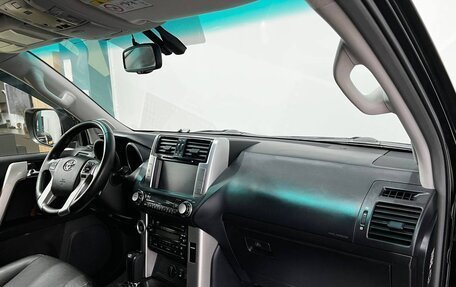 Toyota Land Cruiser Prado 150 рестайлинг 2, 2013 год, 3 599 000 рублей, 12 фотография