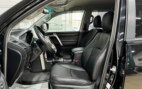 Toyota Land Cruiser Prado 150 рестайлинг 2, 2013 год, 3 599 000 рублей, 19 фотография