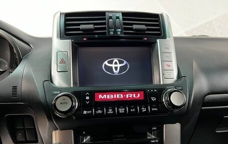 Toyota Land Cruiser Prado 150 рестайлинг 2, 2013 год, 3 599 000 рублей, 24 фотография