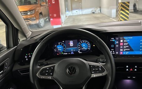 Volkswagen Golf VIII, 2020 год, 9 фотография