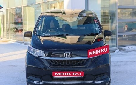 Honda Freed II, 2019 год, 2 099 000 рублей, 2 фотография