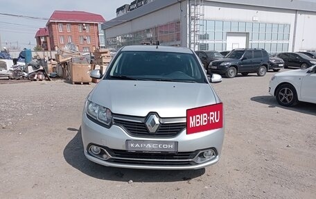 Renault Logan II, 2017 год, 965 000 рублей, 3 фотография