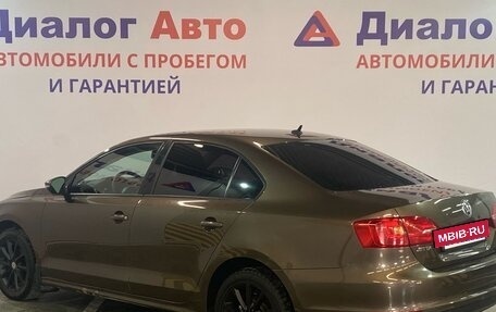 Volkswagen Jetta VI, 2013 год, 1 199 000 рублей, 4 фотография