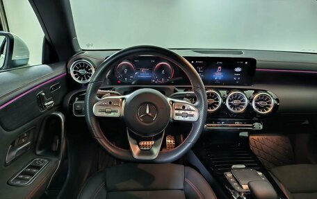 Mercedes-Benz CLA, 2021 год, 3 997 000 рублей, 11 фотография
