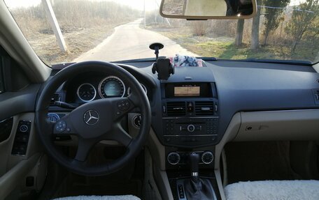 Mercedes-Benz C-Класс, 2008 год, 1 210 000 рублей, 10 фотография