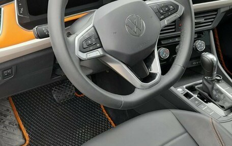 Volkswagen Bora, 2022 год, 2 370 000 рублей, 14 фотография