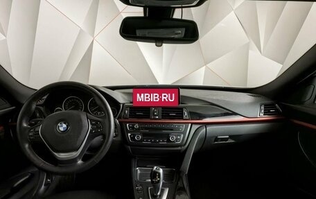 BMW 3 серия, 2015 год, 2 075 000 рублей, 10 фотография