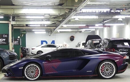 Lamborghini Aventador I рестайлинг, 2021 год, 48 000 000 рублей, 2 фотография
