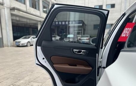 Volvo XC60 II, 2020 год, 3 450 000 рублей, 12 фотография
