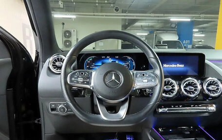 Mercedes-Benz GLA, 2021 год, 3 930 000 рублей, 6 фотография