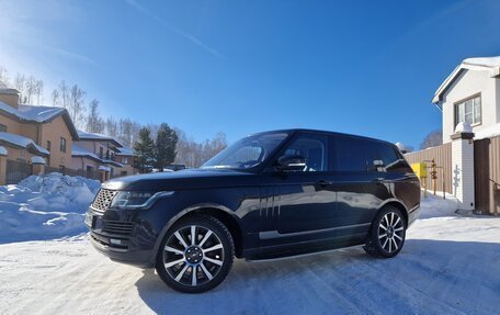 Land Rover Range Rover IV рестайлинг, 2017 год, 6 800 000 рублей, 2 фотография