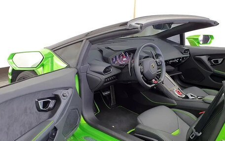 Lamborghini Huracán, 2020 год, 24 100 000 рублей, 5 фотография