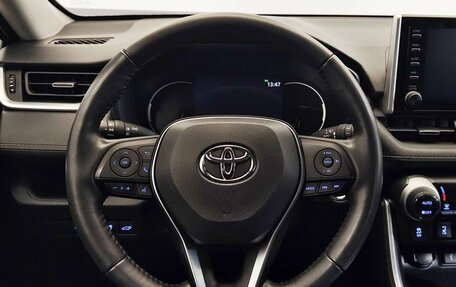 Toyota RAV4, 2021 год, 4 150 000 рублей, 17 фотография