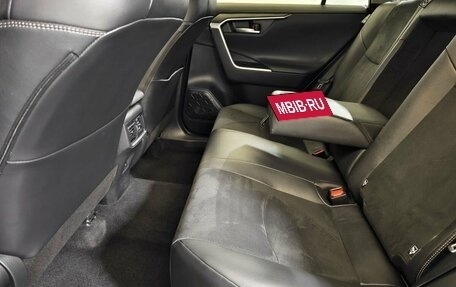 Toyota RAV4, 2021 год, 4 150 000 рублей, 30 фотография