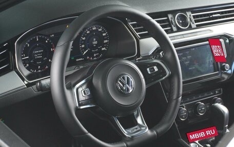 Volkswagen Passat B8 рестайлинг, 2017 год, 2 659 000 рублей, 14 фотография