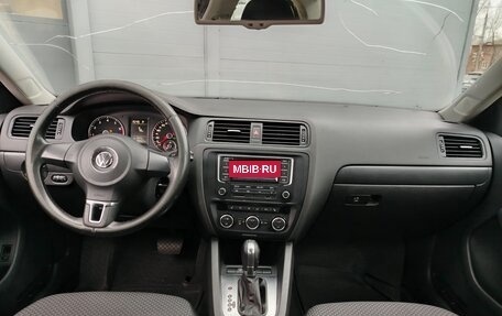 Volkswagen Jetta VI, 2014 год, 1 078 000 рублей, 4 фотография