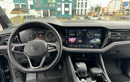 Volkswagen Touareg III, 2021 год, 7 750 000 рублей, 9 фотография