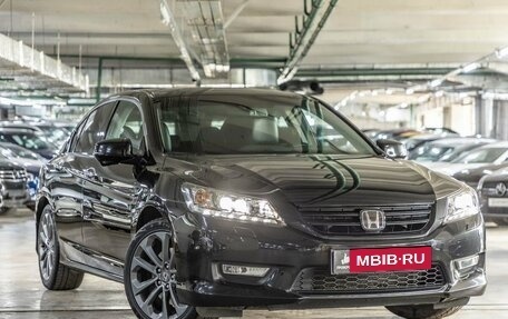 Honda Accord IX рестайлинг, 2013 год, 1 919 000 рублей, 3 фотография
