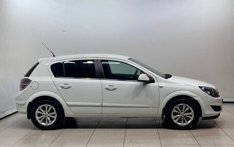 Opel Astra J, 2011 год, 628 000 рублей, 5 фотография