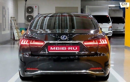 Lexus LS IV, 2021 год, 5 700 000 рублей, 3 фотография
