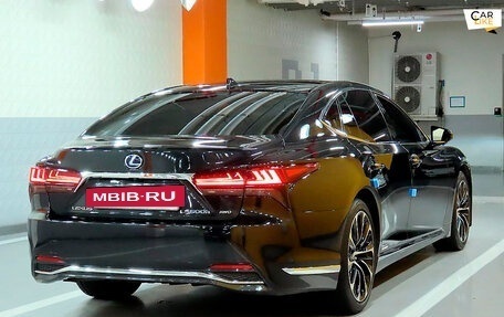 Lexus LS IV, 2021 год, 5 700 000 рублей, 2 фотография