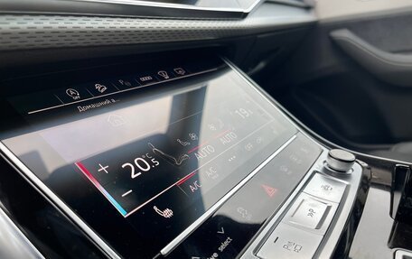 Audi SQ8, 2023 год, 15 899 000 рублей, 10 фотография