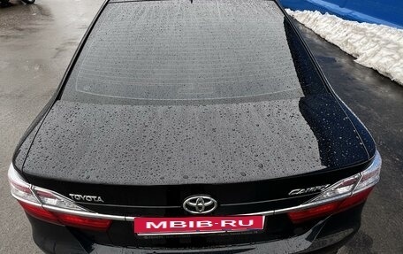 Toyota Camry, 2016 год, 2 290 000 рублей, 13 фотография