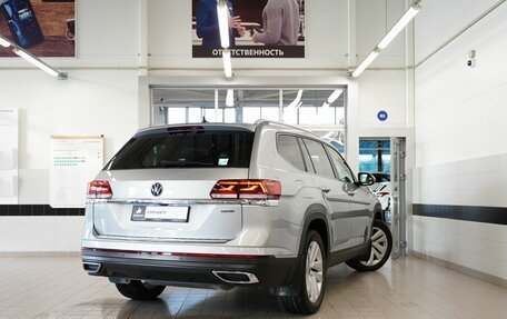 Volkswagen Teramont I, 2021 год, 5 350 000 рублей, 2 фотография