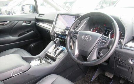 Toyota Alphard III, 2020 год, 4 137 000 рублей, 15 фотография