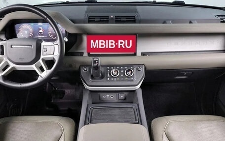 Land Rover Defender II, 2020 год, 4 856 000 рублей, 7 фотография