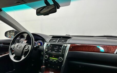Toyota Camry, 2012 год, 2 100 000 рублей, 10 фотография