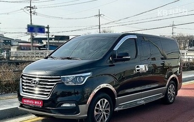 Hyundai H-1 II рестайлинг, 2019 год, 2 962 000 рублей, 1 фотография