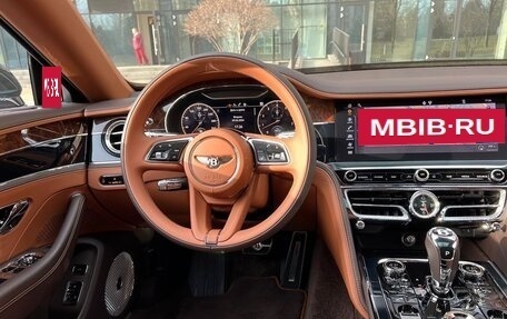 Bentley Flying Spur II, 2021 год, 36 500 000 рублей, 26 фотография