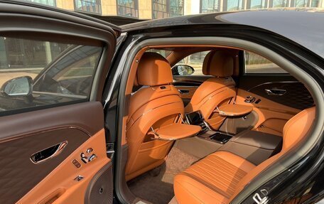 Bentley Flying Spur II, 2021 год, 36 500 000 рублей, 38 фотография
