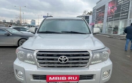 Toyota Land Cruiser 200, 2009 год, 3 290 000 рублей, 2 фотография