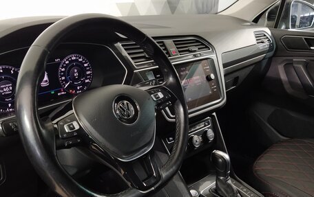 Volkswagen Tiguan II, 2018 год, 3 190 000 рублей, 8 фотография