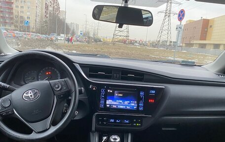 Toyota Auris II, 2018 год, 1 590 000 рублей, 8 фотография