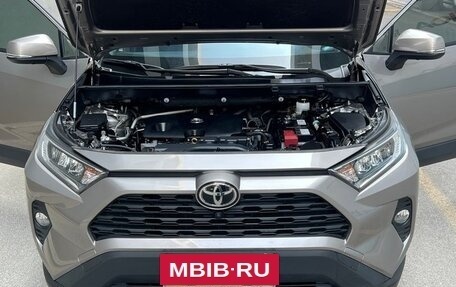 Toyota RAV4, 2021 год, 2 990 000 рублей, 14 фотография